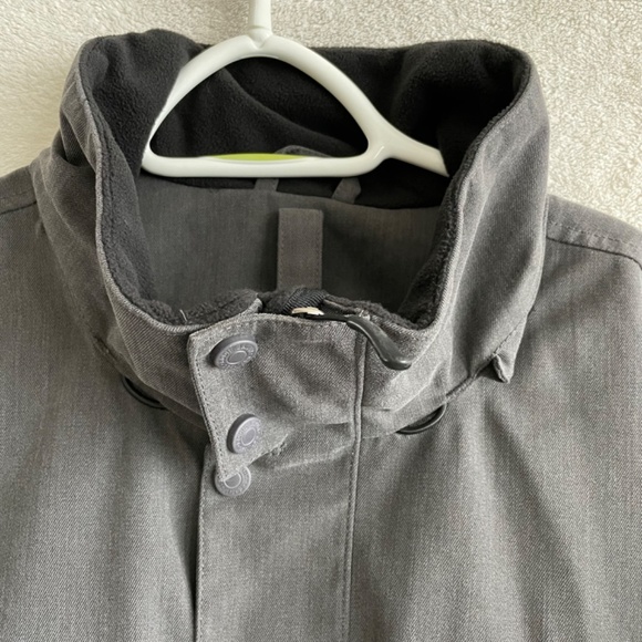 Eddie Bauer WeatherEdge Protection Men’s Large Jacket - Picture 5 of 9